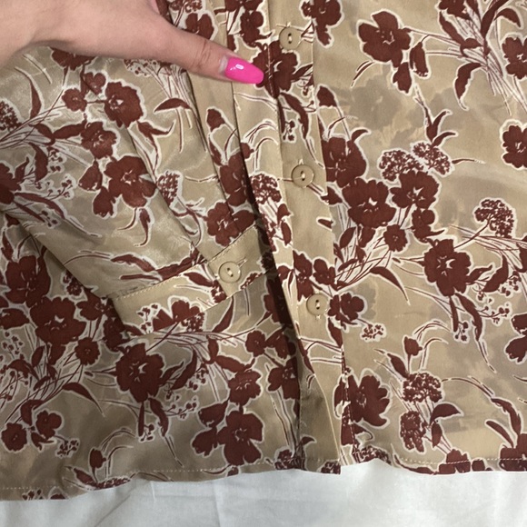 Bishop + Young floral button front Eva blouse - Picture 4 of 9